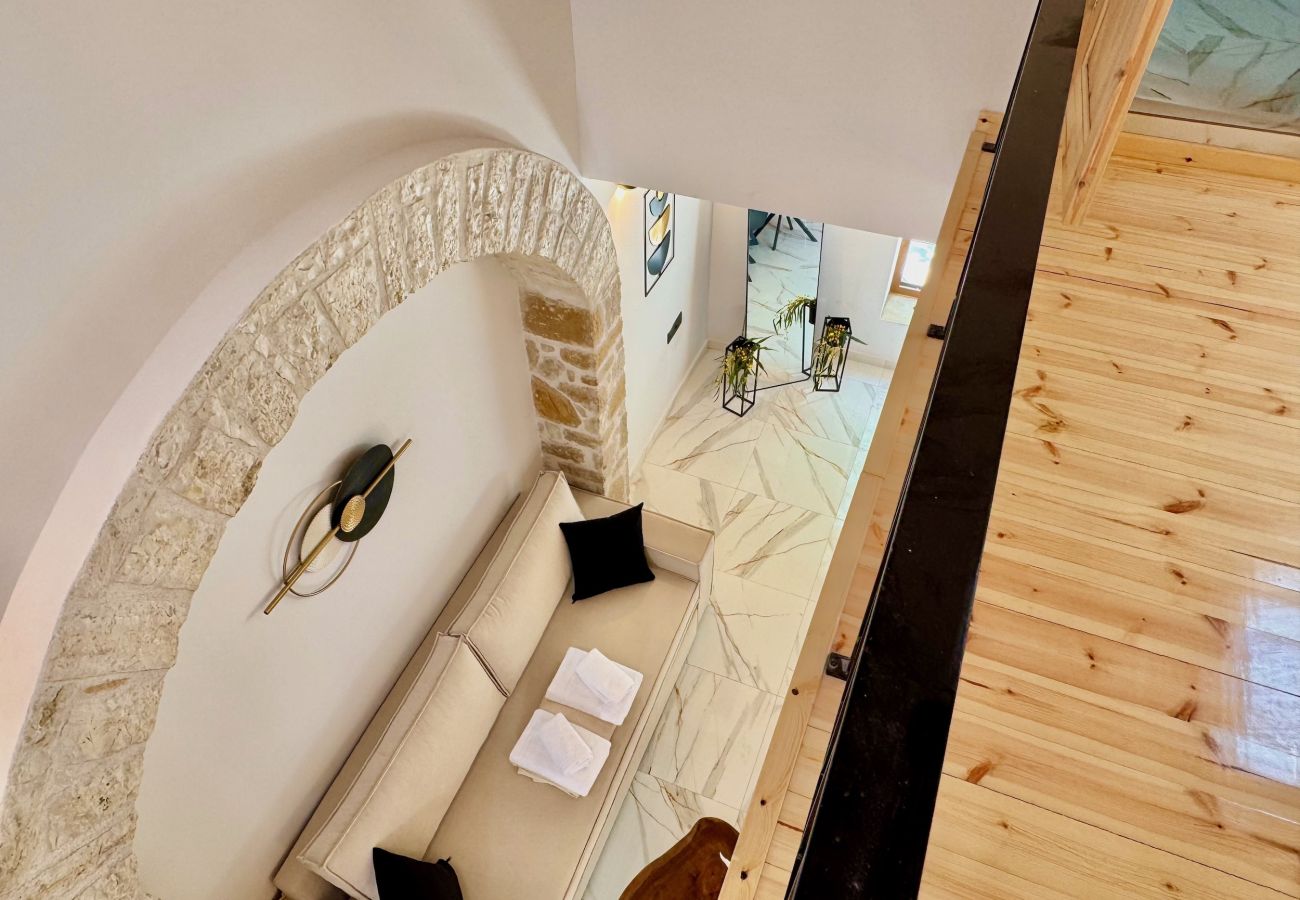 Apartment in Roda - Skouna 2 Luxury Suite