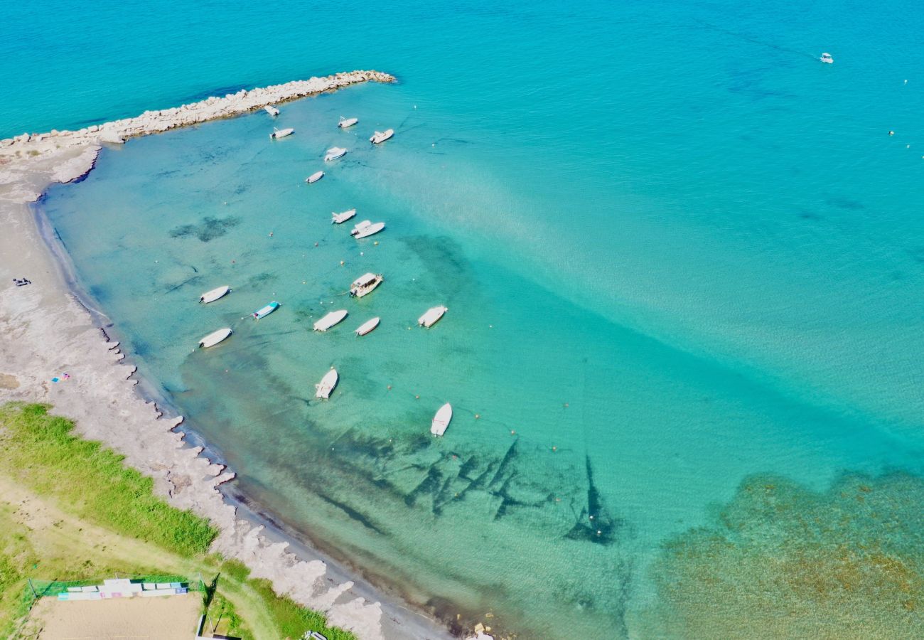 Apartment in Roda - Skouna 2 Luxury Suite