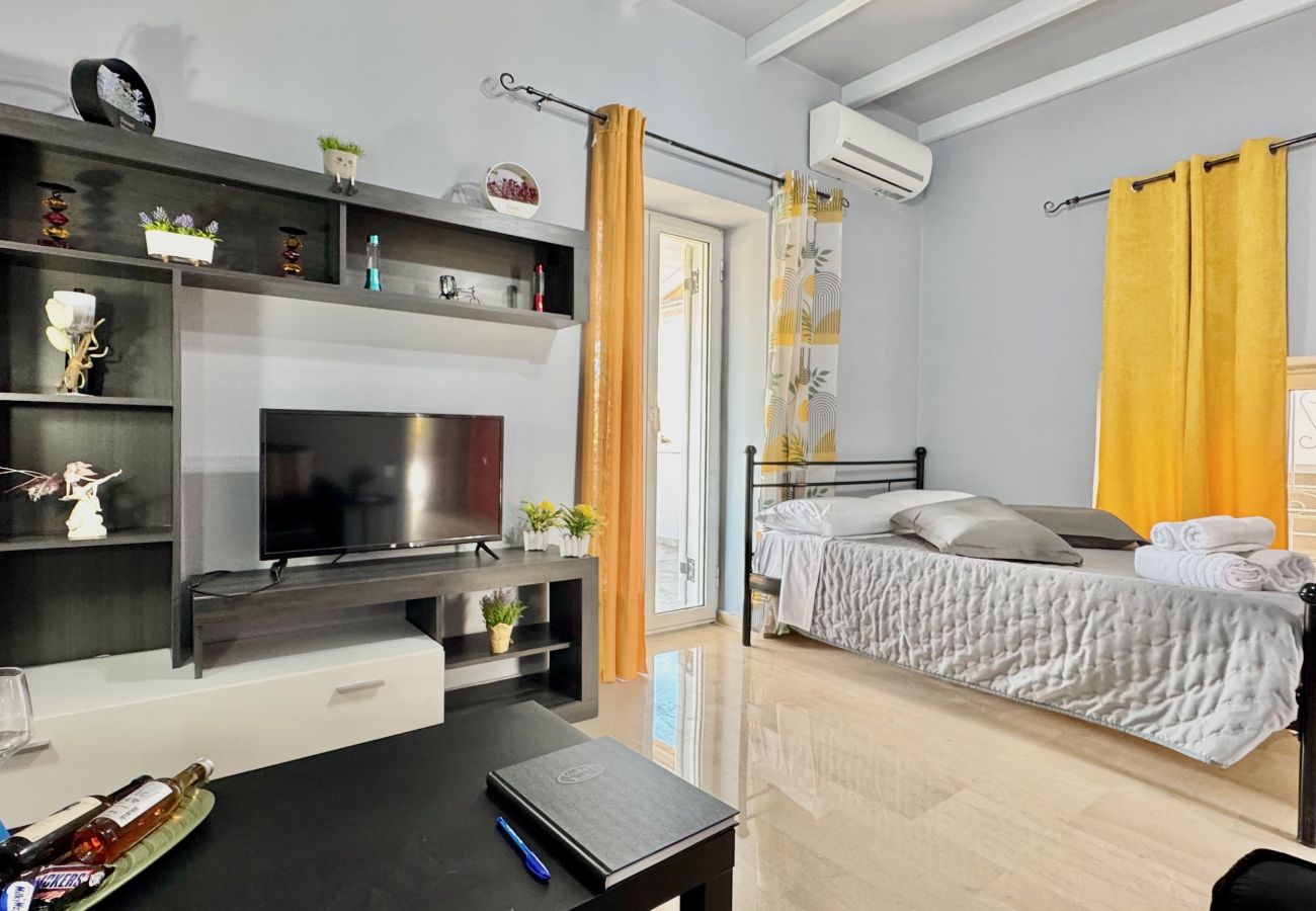 Apartment in Acharavi - Acharavi Central Apartment 1