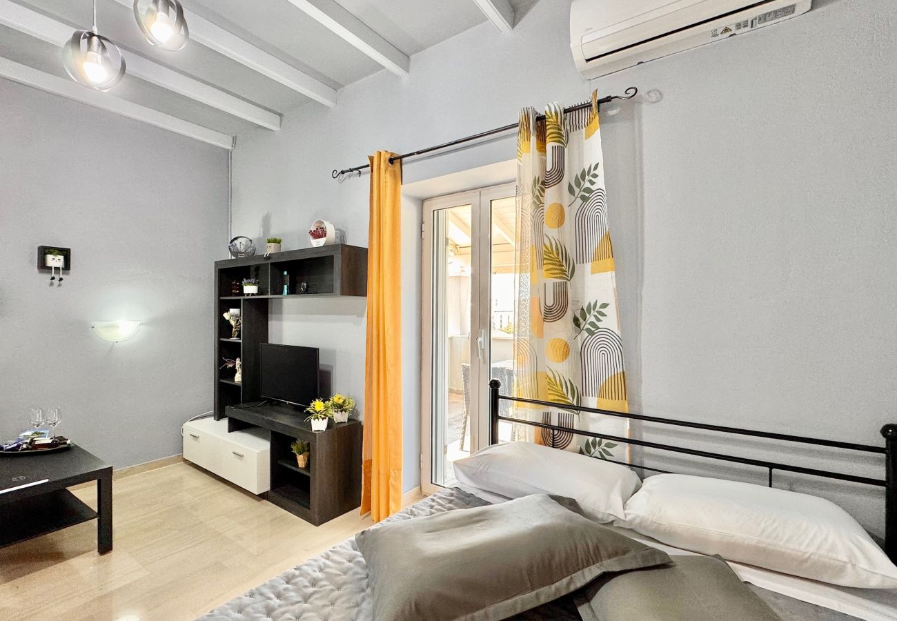 Apartment in Acharavi - Acharavi Central Apartment 1