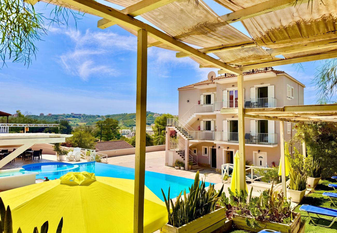 Villa in Ag. Stefanos - Villa Kouros with private pool for up to 32 guests