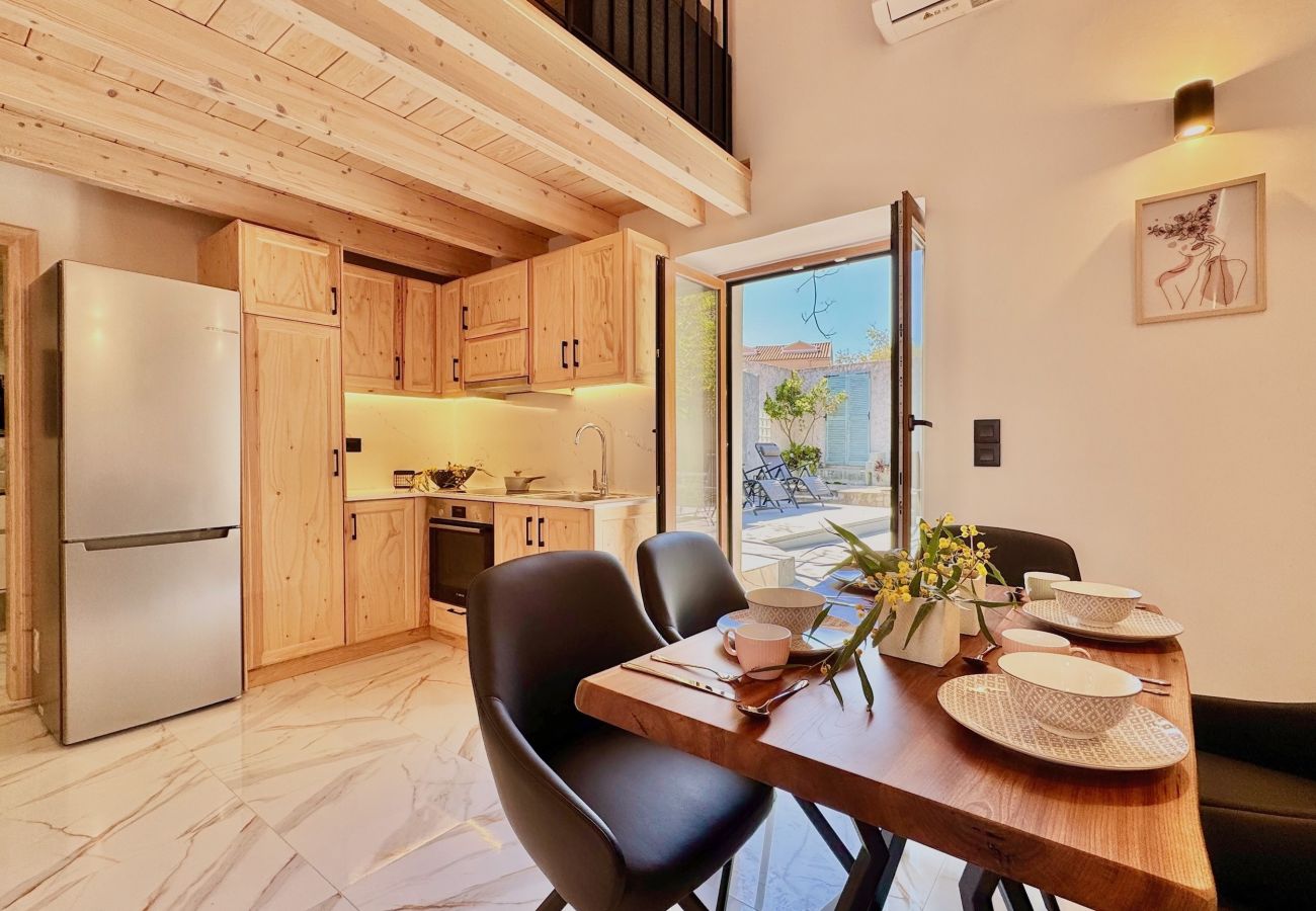 Villa in Roda - Beach Villa Skouna with private pool