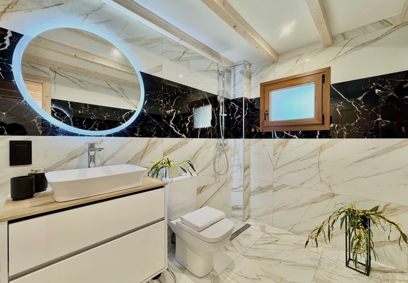 Villa in Roda - Beach Villa Skouna with private pool