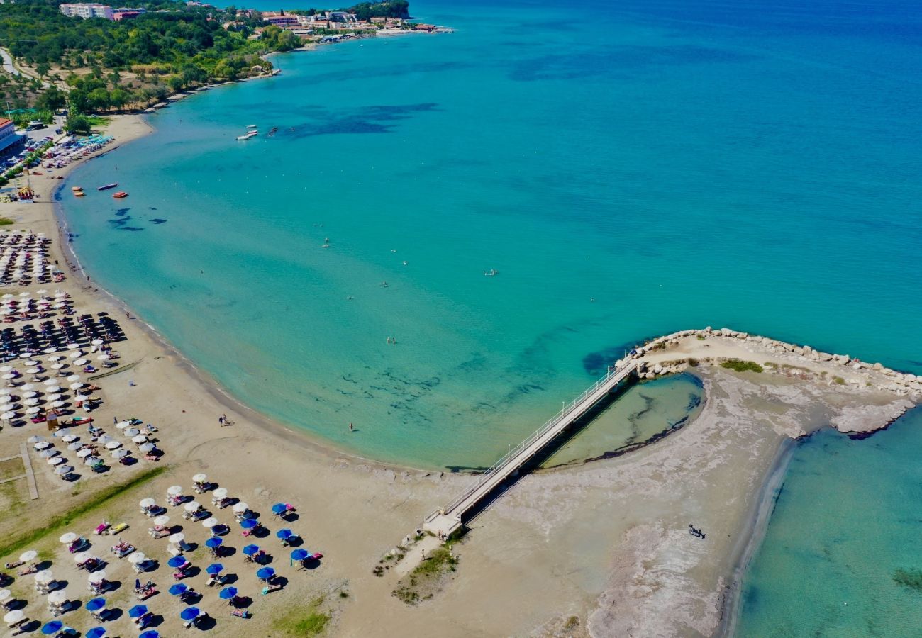 Villa in Roda - Beach Villa Skouna with private pool
